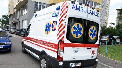Два человека пострадали при взрыве в ресторане в Киеве