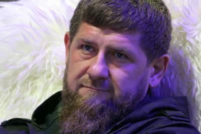 Абузайд Висмурадов - Кадырова назвали падишахом чеченцев и пообещали спросить с его критиков - trud.ru - респ. Чечня