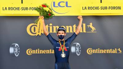Квятовски победил на 18-м этапе «Тур де Франс»