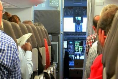 Boeing и United тестируют кашляющих в самолетах манекенов