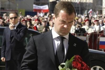 Медведев: арест и выдача Польше россиян невозможны