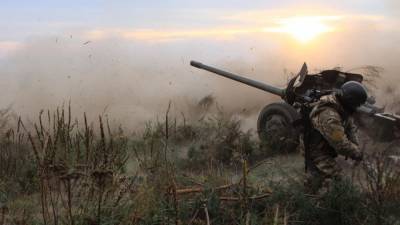 Донбасс сегодня: группа морпехов взорвалась в зоне ООС, местные жители избили бойца ВСУ