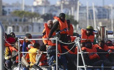 Reflex: Европа не решит проблему мигрантов, перераспределив их