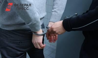 В Екатеринбурге задержанный «закладчик» пытался уничтожить улики в машине полиции