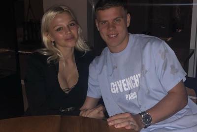 Супруга футболиста Александра Кокорина переболела коронавирусом
