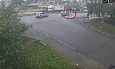 В Петрозаводске ищут водителя-лихача, который носится по городу и сбивает пешеходов