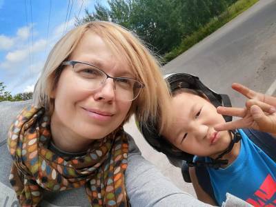 «Аюра любят все вокруг»: Московская мама бурятского мальчика рассказала об его усыновлении и растрогала соцсети