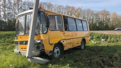 В Башкирии школьный автобус с детьми попал в ДТП