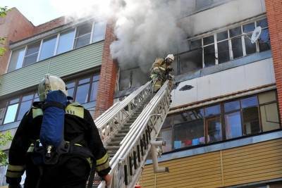 Пожар произошел в квартире на улице Юбилейной в Пскове
