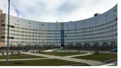 В Боткинской больнице опровергли информацию о понижении зарплат сотрудникам