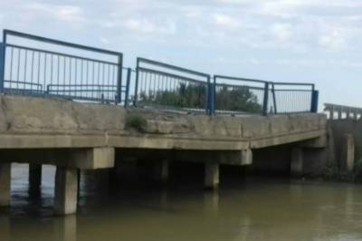 В Дагестане из-за просадки моста ограничено движение по республиканской трассе