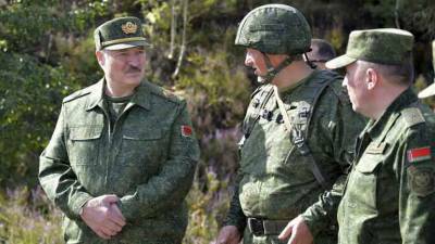 Белоруссия закрывает границы с Польшей, Литвой, укрепляет границу с Украиной