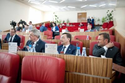 Замглавы Ноябрьска перешла на работу в окружной парламент