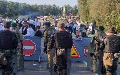 Застрявшие на границе хасиды отпразднуют Рош ха-Шана в Беларуси