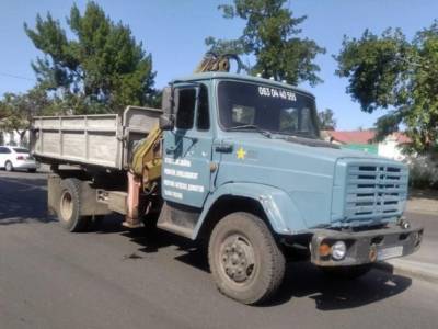 В Николаеве на дороге столкнулись микроавтобус и «ЗИЛ»
