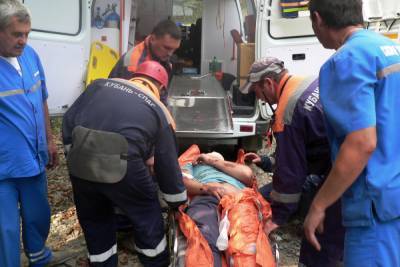 Кубанец упал в пропасть с высоты 35 метров и чудом остался жив