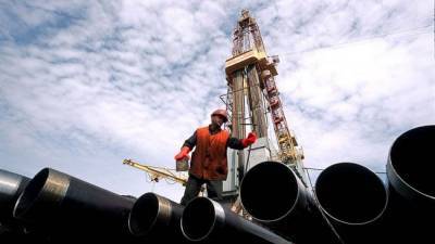 Бюджет дотянулся до добычи: у нефтяников заберут 290 млрд рублей