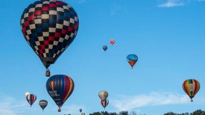 Фестиваль воздушных шаров стартовал в Крыму