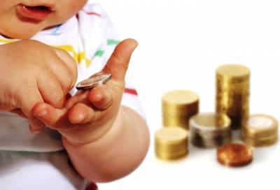 ПФР напоминает: истекает срок обращений по выплатам семьям с детьми
