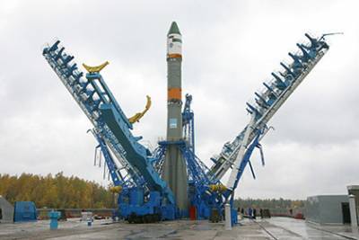 Роскосмос решил перепроектировать ракету для полетов на Луну