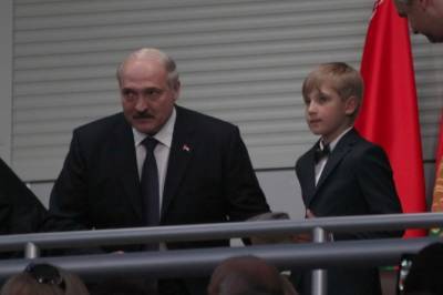 Запесоцкий: «Лукашенко связывает свою жизнь после президентства с переездом в Россию»