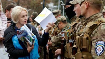 Националистка Фарион сравнила жителей Крыма и Донбасса с животными