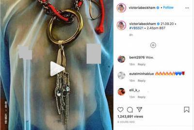 Викторию Бэкхем поклонники осудили за “обнаженку” в Instagram