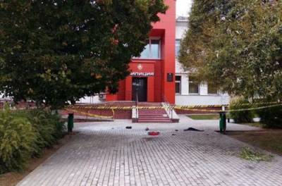 ЧП в Беларуси: мужчина совершил самосожжение у здания РОВД (ВИДЕО)
