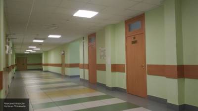 МЧС России запретило установку автоматических дверей в школах и детсадах