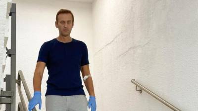 Навальный сообщил о ходе восстановления после отравления