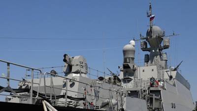 Военные РФ испытывают новейший корабль с ракетами «Калибр» в Черном море
