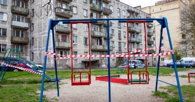 Пропавшую в Калининграде девочку нашли в соседнем дворе