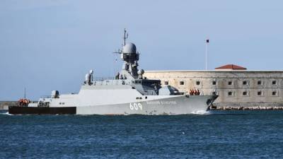 Ракетный корабль "Грайворон" проходит ходовые испытания в Черном море