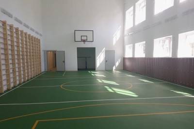В рамках нацпроекта в Красноармейском районе отремонтировали школьный спортзал