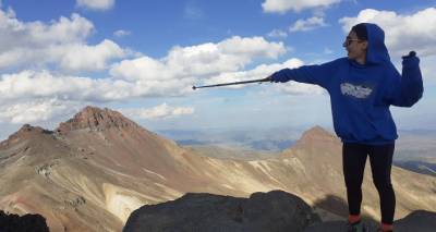 Вызов самой себе: армянский тревел-блогер покорила четыре вершины Арагаца за день