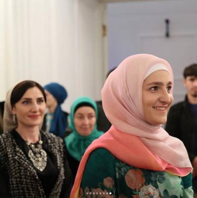 Рамзан Кадыров назначил дочь Айшат заместителем министра культуры Чечни