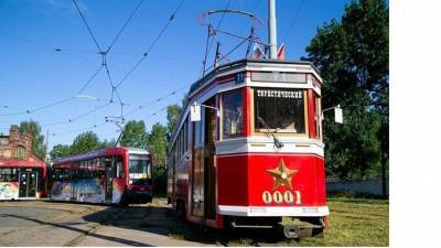Туристический трамвай вернется на улицы Петербурга 3 сентября