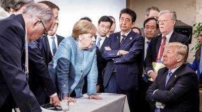 Меркель сочла незаконными санкции США против “Северного потока 2”