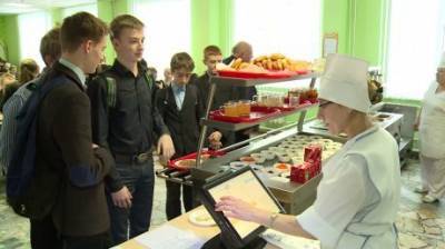 Глас народа | В Пензе не все родители школьников довольны бесплатными завтраками