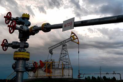 Экспорт нефти из России упал