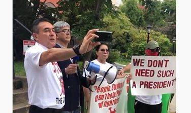 Туркмены провели в США митинг против Бердымухамедова