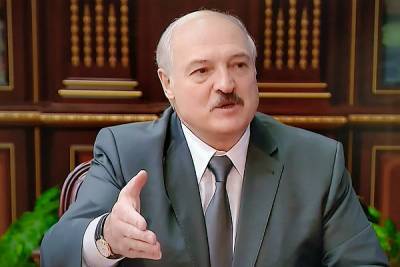 Лукашенко останется у власти, считает больше половины россиян