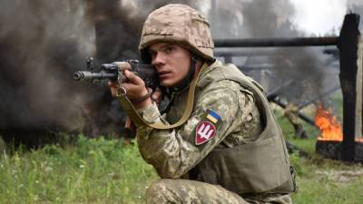 НМ ЛНР: украинские каратели воюют с народом Донбасса