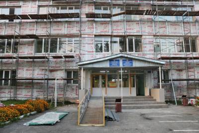 Минстрой Чувашии возьмет под усиленный контроль завершение ремонта в Вурнарской школе