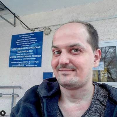«Задницу поднимай». Житель Екатеринбурга пожаловался на обматерившую его медсестру