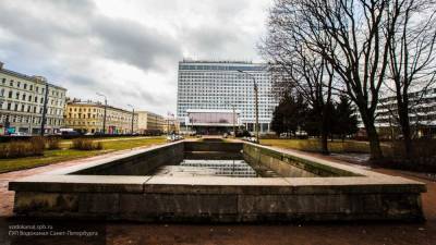 Реконструкция фонтана на Лермонтовском в Петербурге завершится в октябре