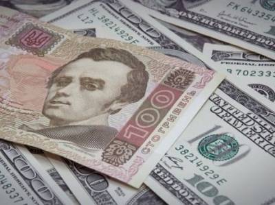 В Украине доллар опять дорожает: курс в обменниках