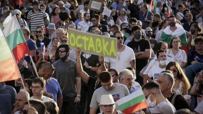 Кризис в Болгарии: массовые антиправительственные протесты