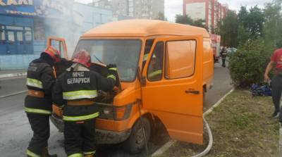 Спасатели Гомельской области за сутки дважды тушили авто