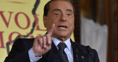 У экс-премьера Италии Берлускони обнаружили коронавирус